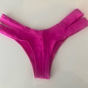 Montce Magenta Pink Euro Bottom